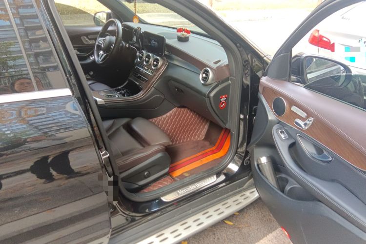 Used Mercedes-Benz GLC 2020 Facelift GLC 300 L 4MATIC Dynamic Edition
