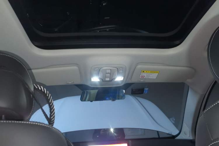 Used Roewe RX5 MAX 2022 1.5T Automatic Youwei Luxury Edition
