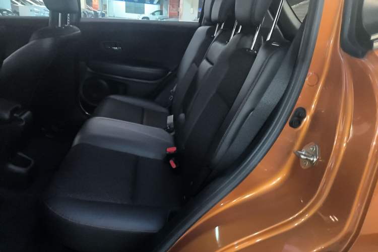 Used Honda XR-V 2015 1.8L EXi CVT Comfort Version
