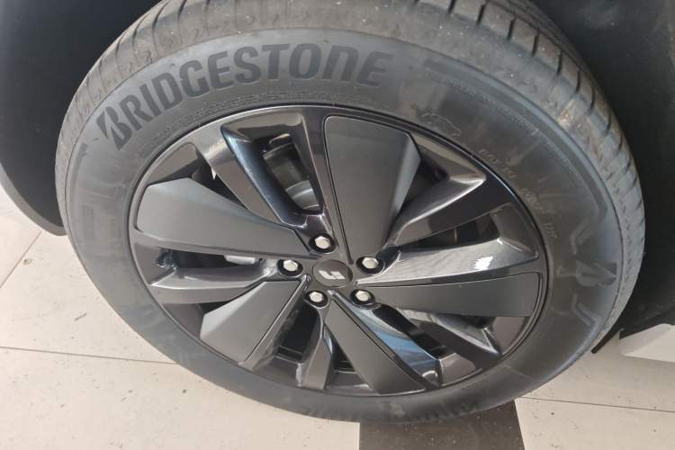 Used Li Auto L6 2025 Pro Smart Refresh Edition
