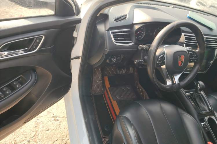 Used Roewe i5 2019 1.5L Automatic 4G Connected Linghao Flagship Edition