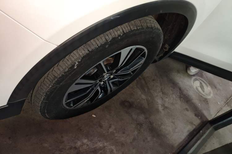 Used Dongfeng Aeolus AX7 2018 Classic 1.6T Automatic Elite Model
