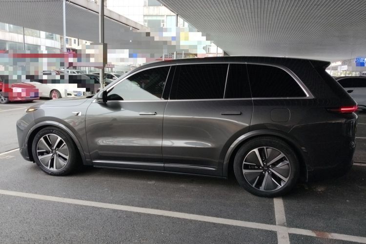 Used Li Auto L8 2024 Pro Model
