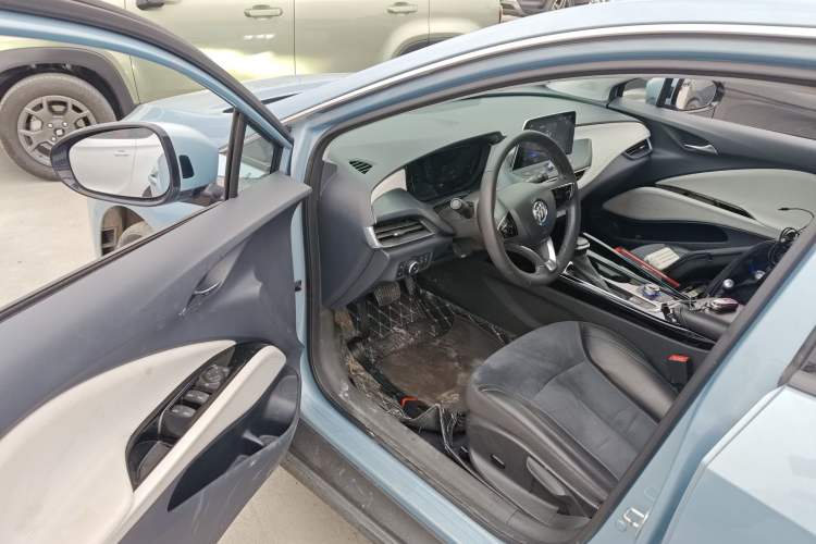 Used Buick Velite 6 2019 Connected & Smart
