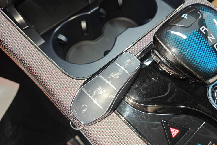 Used BYD Han 2022 DM-i 121KM Prestige Model