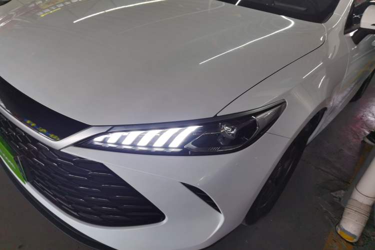 Used BYD Qin PLUS 2025 DM-i Smart Drive 55KM Leading Model