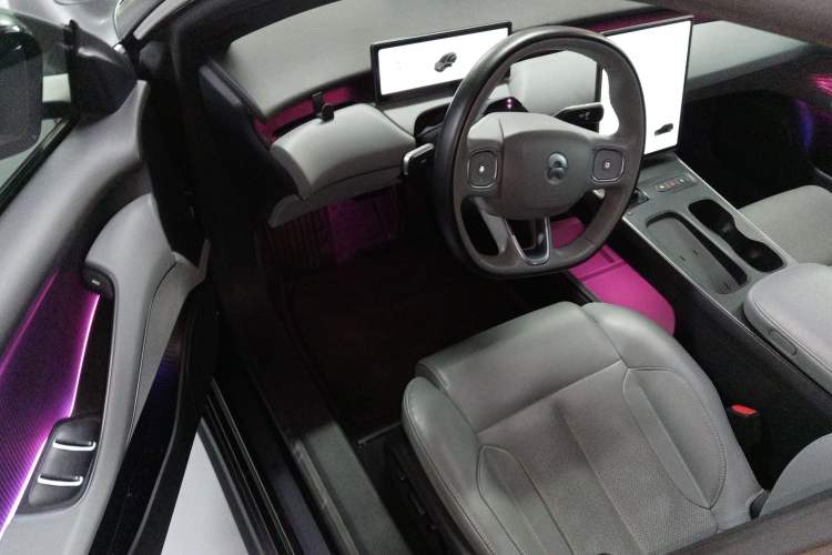 Used Nio ET5T 2023 75 kWh Touring