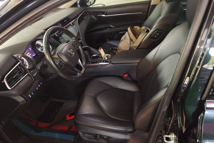 Used Toyota Camry 2019 Revised Version 2.5G Luxury Edition