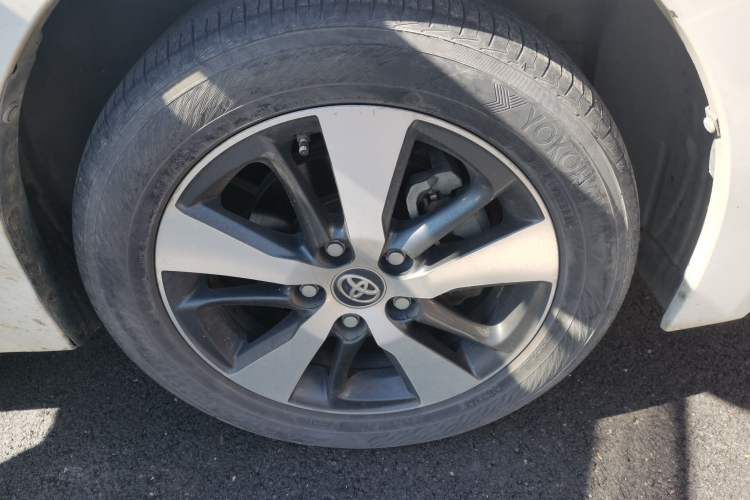 Used Toyota Levin 2018 Dual-Engine 1.8H GS-V E-CVT Prestige Version China V Standard
