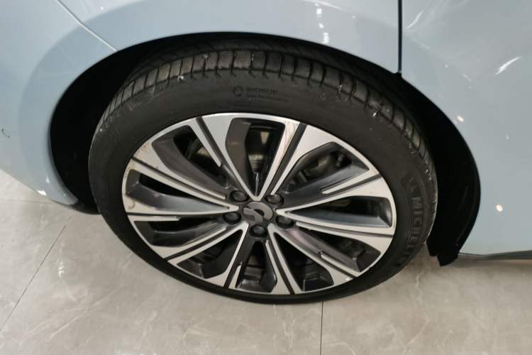 Used Nio ET5T 2023 75 kWh Touring