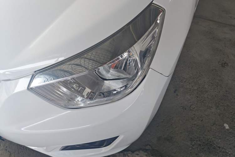 Used Venucia R30 2014 1.2L Manual Enjoyment Edition
