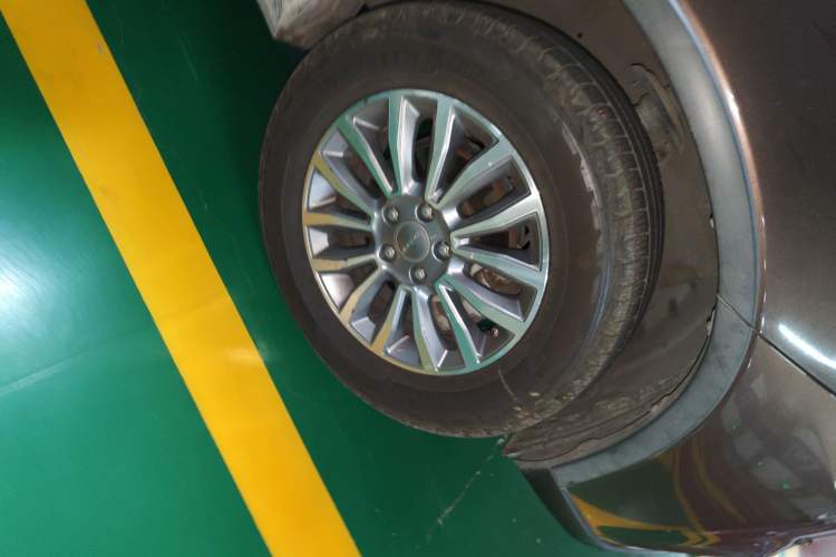 Used Haval H6 2015 Sport Edition 1.5T Automatic Two-Wheel Drive Luxury Model