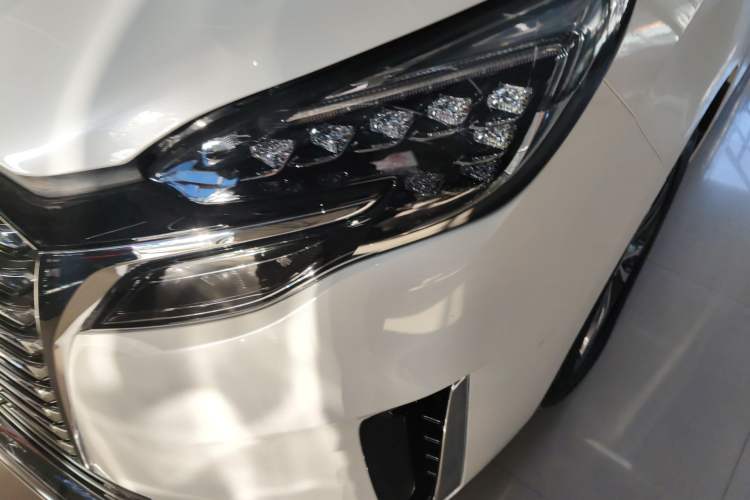 Used Buick GL8 2023 ES Lu Zun Comfort Model
