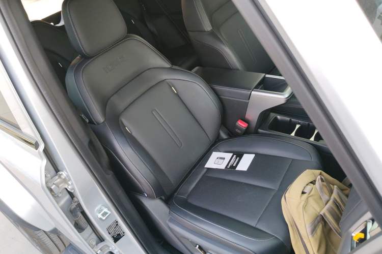 Used  V23 2025 501 Four-Wheel Drive Intelligent Driving Version