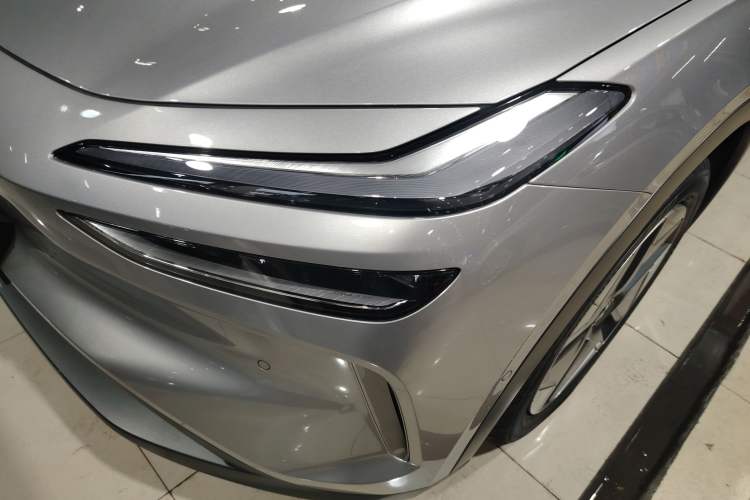 Used ONVO L60 2024 60 kWh Rear-Drive Version
