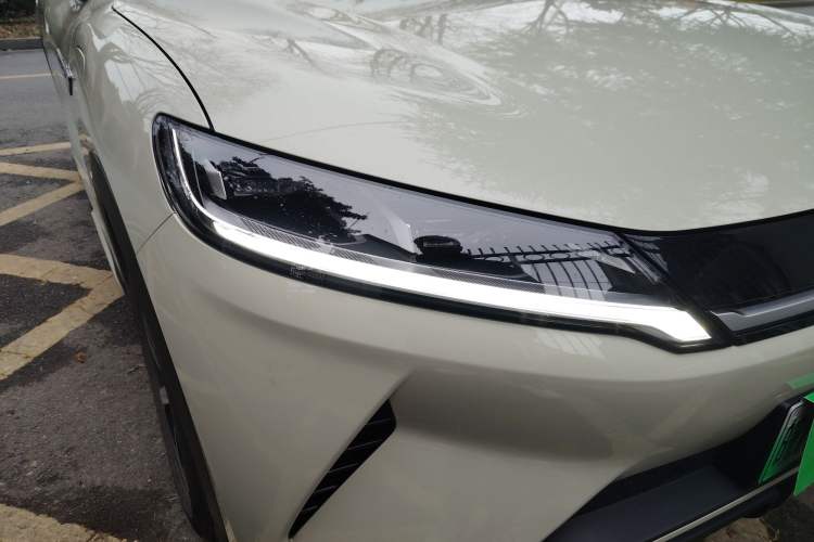 Used BYD Yuan UP 2024 401KM Leading Edition
