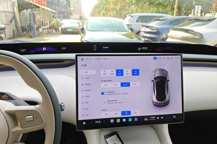 Used  YU7 2025 Ultra-Long Range High-Performance All-Wheel-Drive Max Edition