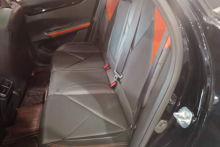 Used Changan UNI-V 2022 1.5T Prestige Version