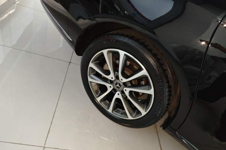 Used Mercedes-Benz E-Class 2019 E 260 L
