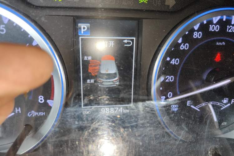 Used Toyota Highlander 2018 2.0T Four-Wheel Drive Prestige Version 7 Seats China V Emission Standard