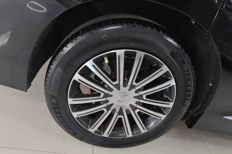 Used GAC Trumpchi M8 2023 Lingxiu Series 390T Prestige Edition
