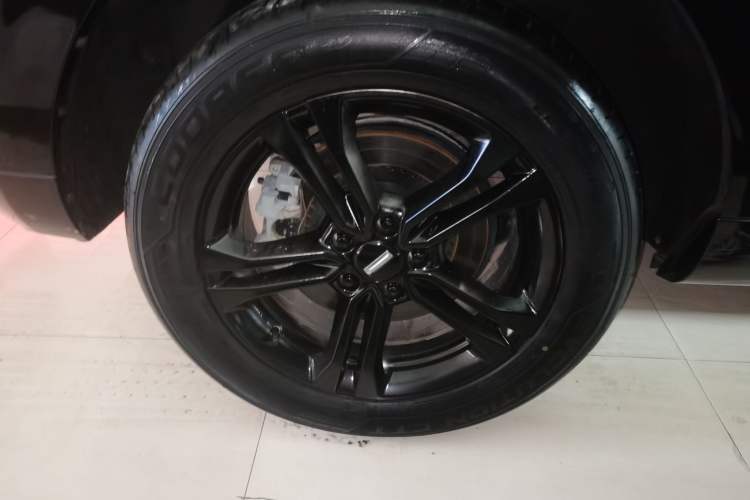 Used Wey VV5 2019 1.5T Two-Wheel Drive Color Pioneer
