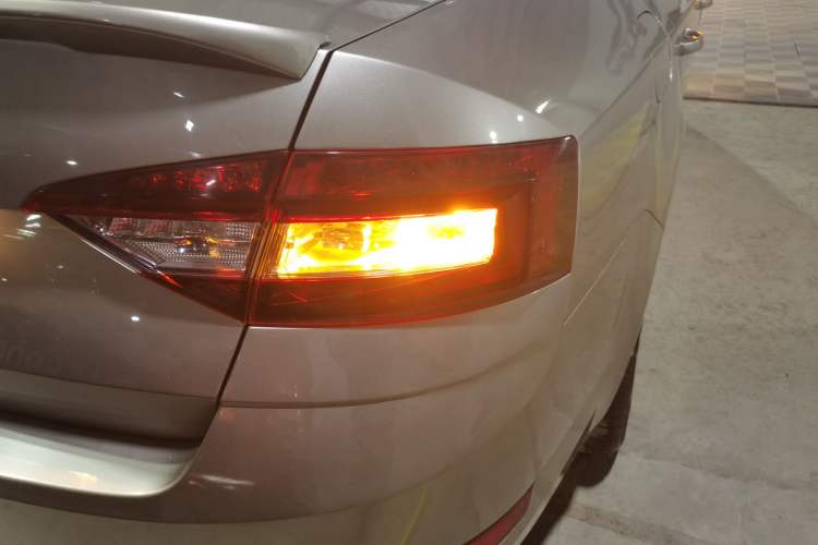 Used Skoda Octavia 2020 1.5L Automatic SmartDrive Comfort Edition
