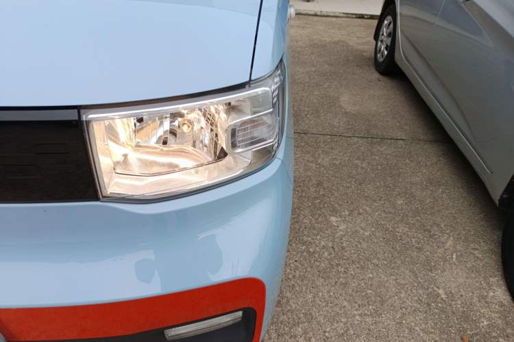 Used Wuling Hongguang MINIEV 2021 Macaron Fashion Edition Lithium-Ion Battery
