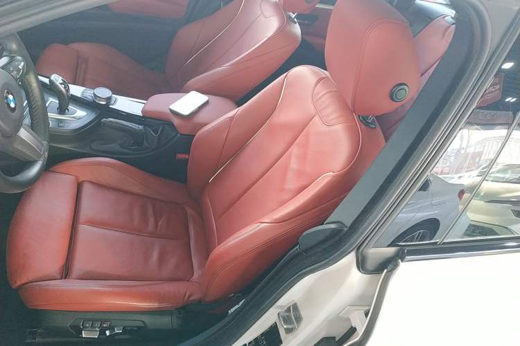 Used BMW 3 Series GT 2019 320i M Sport Night Edition
