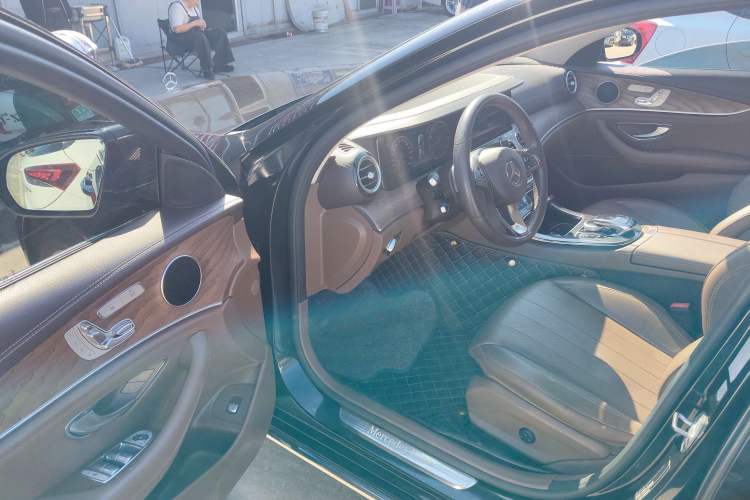 Used Mercedes-Benz E-Class 2017 E 300 L Luxury Model