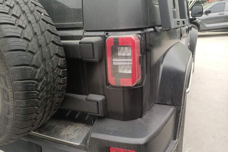 Used BAIC Off-Road BJ40 2024 2.0D Blade Hero Glory Edition
