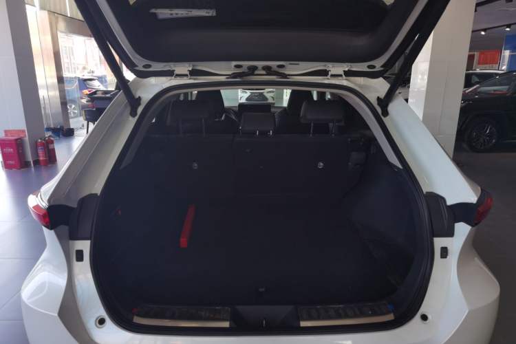 Used Toyota Venza 2023 2.0L CVT Two-Wheel Drive Prestige Version
