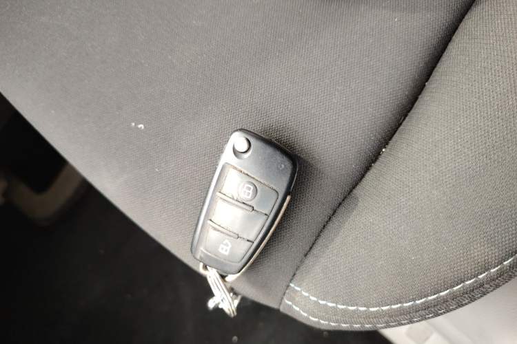 Used  M3 2015 Maker Edition 1.6L Luxury Smart Version
