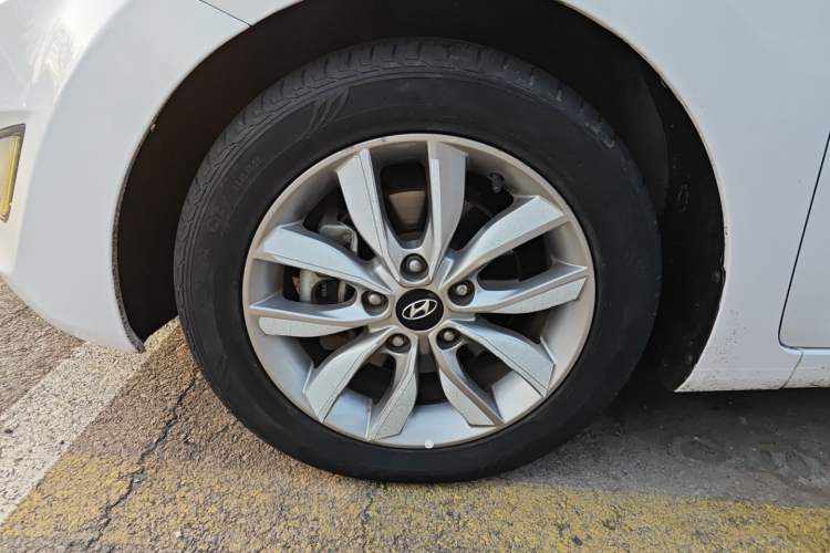 Used Hyundai Elantra 2012 1.6L Manual Fashion Edition