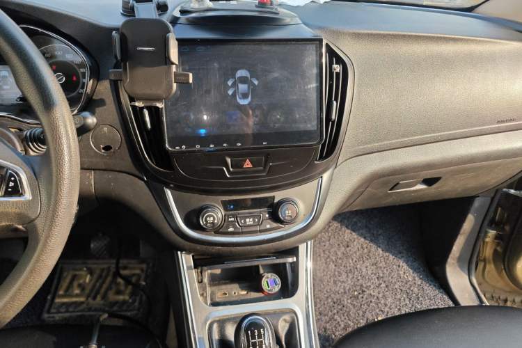 Used Baojun 560 2015 1.8L Manual Elite Model