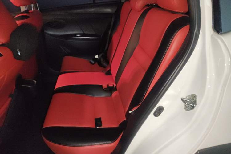 TDK.VehicleDetails.img