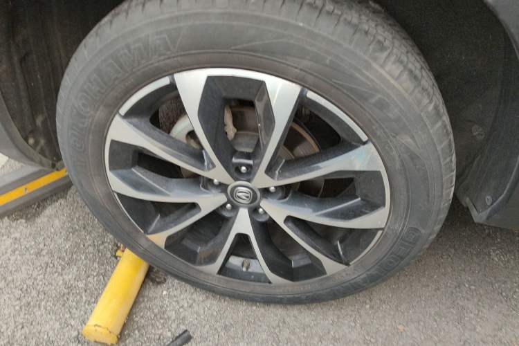 Used Changan CS85 COUPE 2019 1.5T DCT Luxury Version China VI Standard