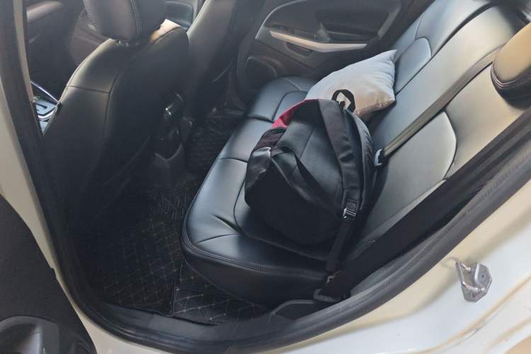 Used Ford EcoSport 2013 1.5L Automatic Fashion Model
