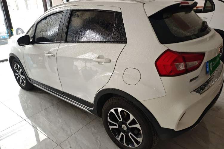 Used Geely Auto Vision X3 2017 1.5L Automatic Elite Model
