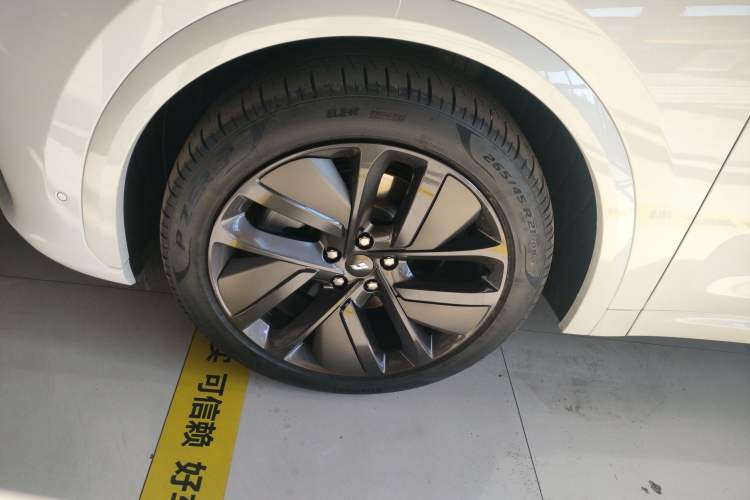 Used Li Auto L7 2023 Pro Model
