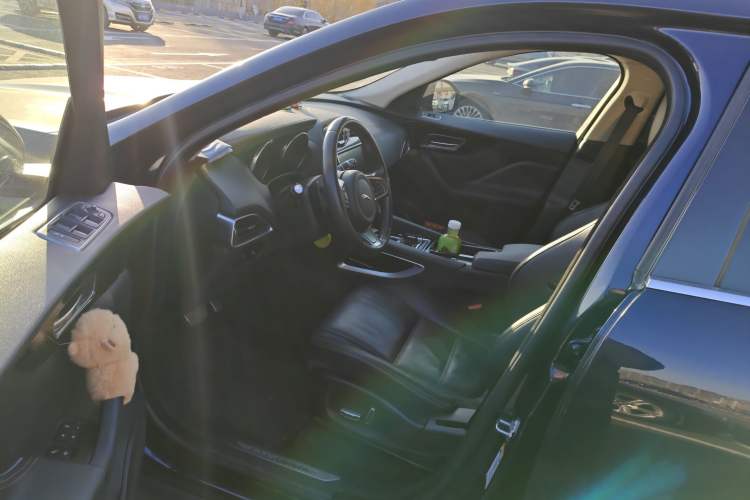 Used Jaguar F-PACE 2019 2.0T Four-Wheel Drive Urban Luxury Edition