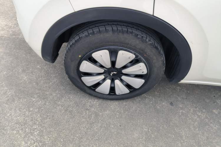 Used Wuling Bingo 2024 333 km Enjoyment Version
