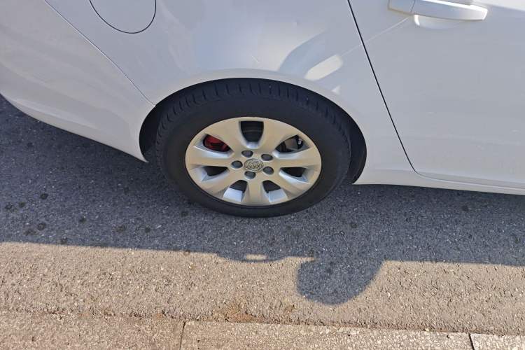 Used Buick Regal 2015 1.6T Leading Technology Model
