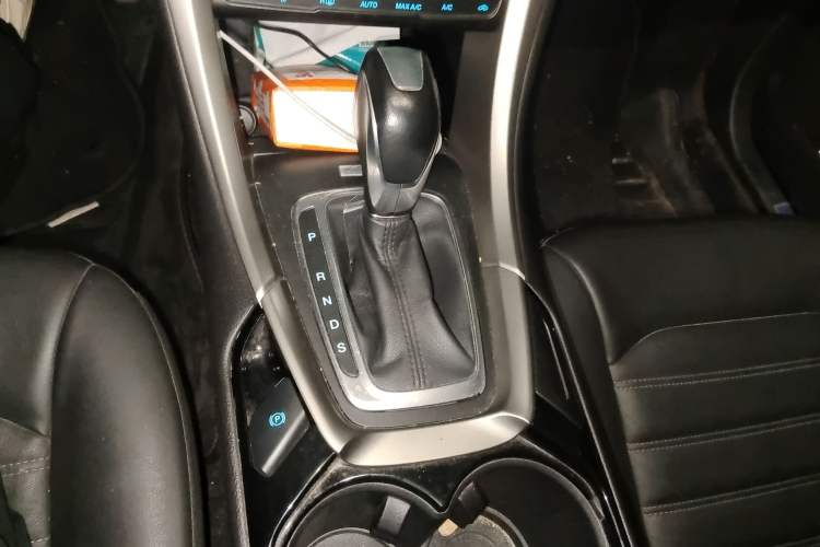 Used Ford Mondeo 2013 2.0L GTDi 200 Luxury Model