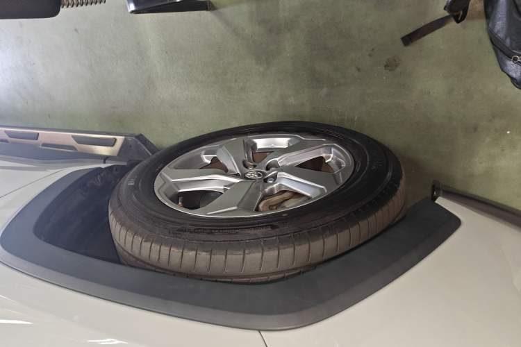 Used Toyota RAV4 2020 2.0L CVT Two-Wheel Drive Fashion PLUS Edition
