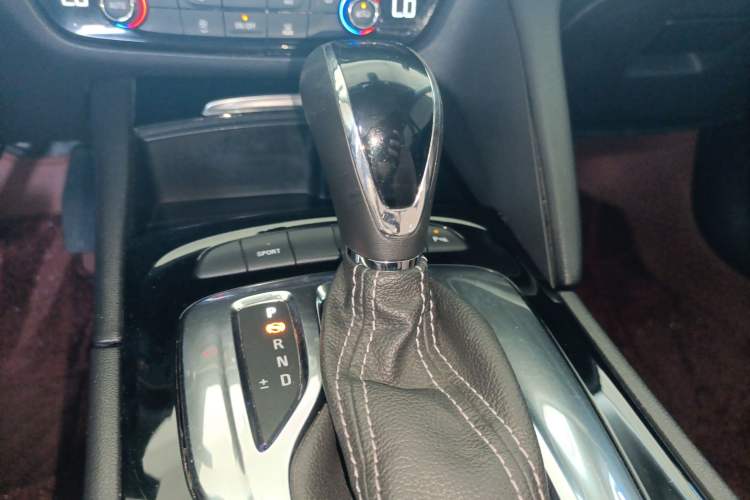 Used Buick Regal 2019 20T Elite Version China V Standard
