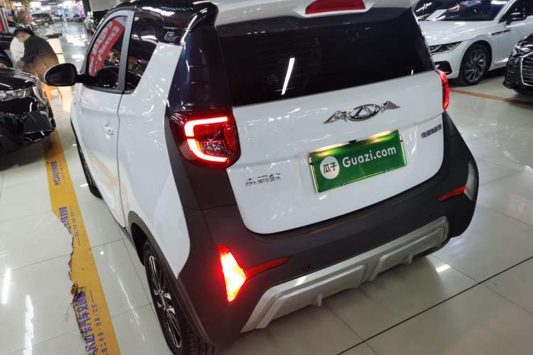 Used Chery Little Ant 2022 Sweet Pink Edition Half-Sugar Version 3-Cell Lithium 30kW 301km