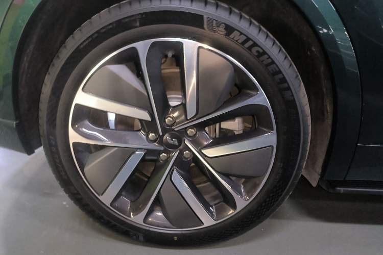 Used Li Auto L9 2024 Ultra Model
