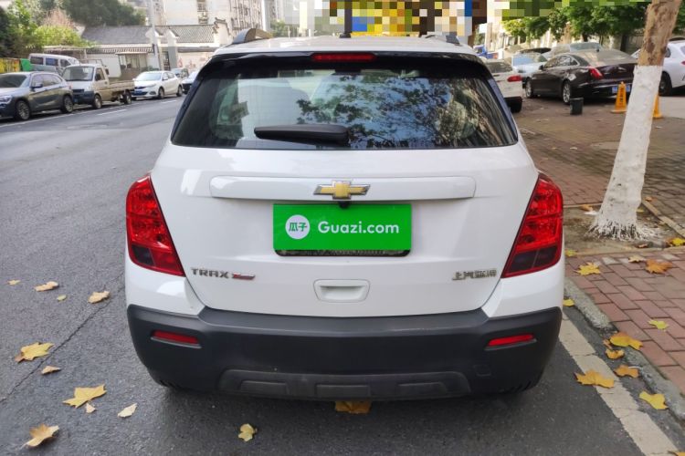 Used Chevrolet Trax 2016 1.4T Manual Two-Wheel Drive Comfort Version with Sunroof