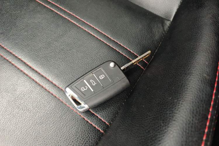 Used Volkswagen Lamando 2017 230TSI DSG Fashion Edition
